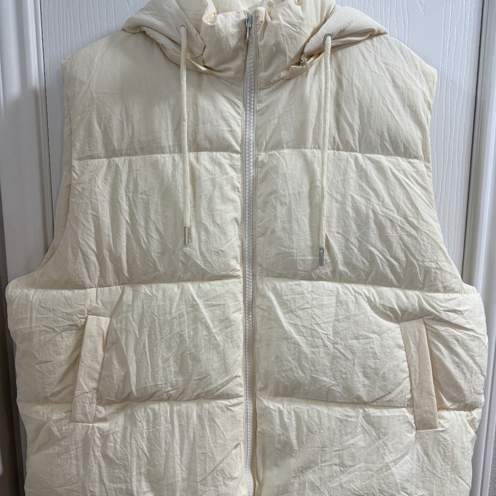 Cream Puffer Vest with Hood - XXL
